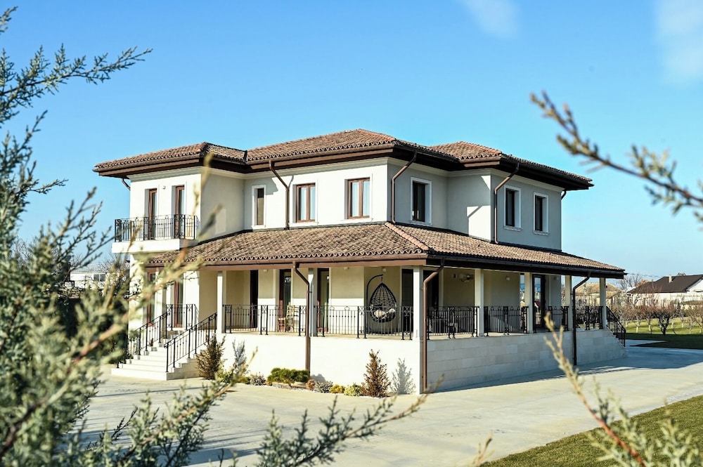 Funda - carbon neutral hotel in Lumina