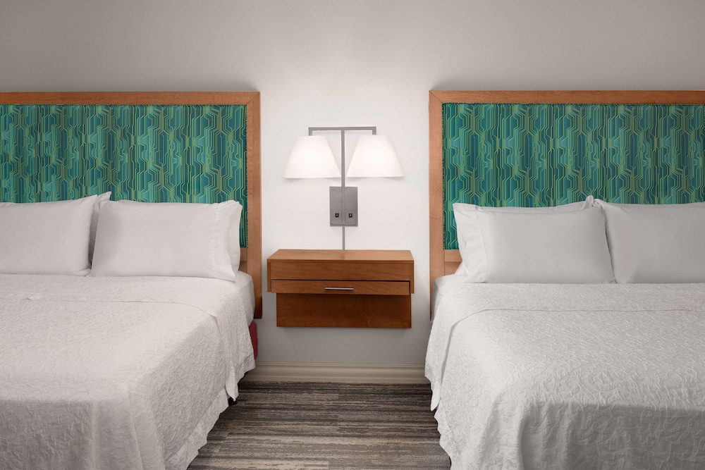 Hampton Inn & Suites Orangeburg - photo 7