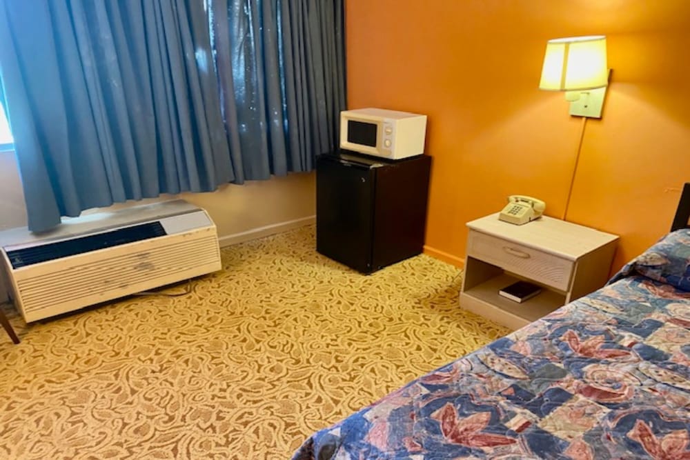 Red Carpet Inn & Suites Lima - photo 7