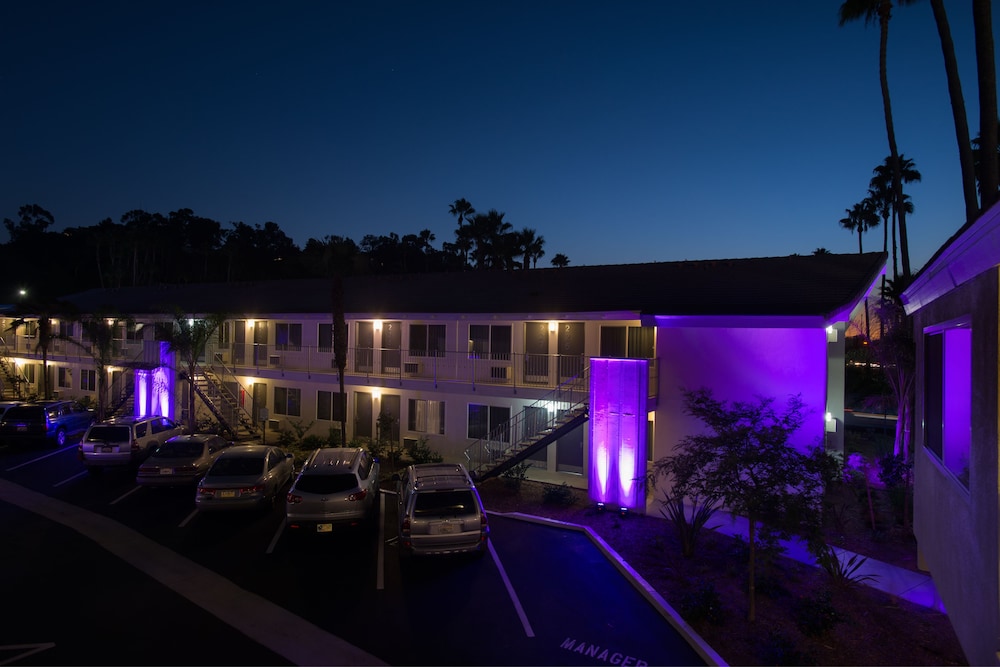 Hotel Iris San Diego - photo 29