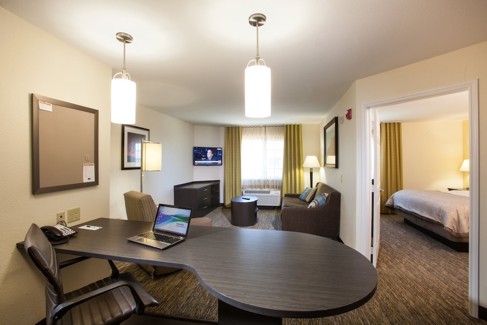 Candlewood Suites New Braunfels by IHG - photo 8