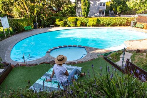 Family Unit Near Waterfront & Stadium Pool & Parking — 4-Star Luxury Hotel in Cape Town, South Africa