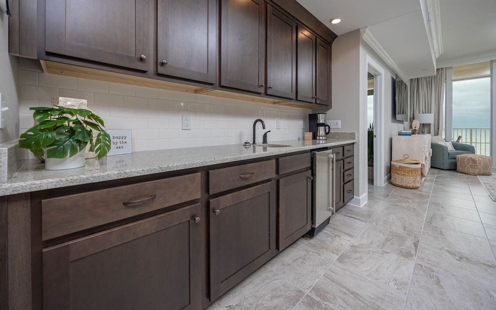 Phoenix Gulf Towers 1505 4 Bedroom Condo - photo 15