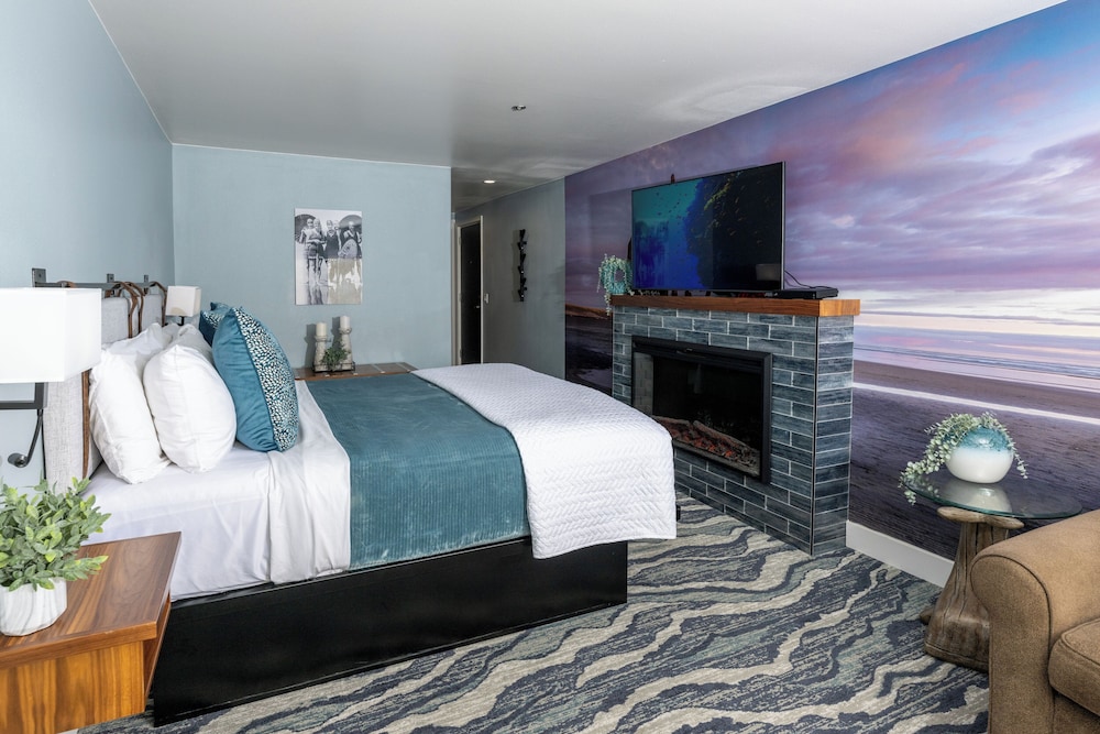 Seaside Oceanfront Inn - photo 45