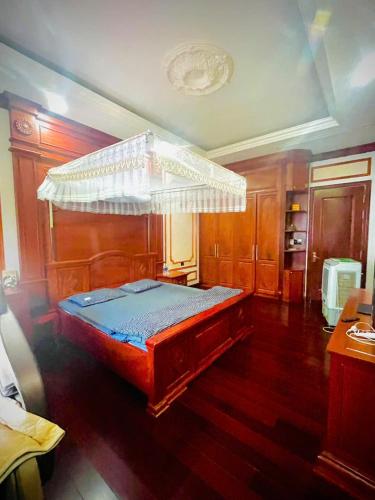 Nguyên căn biệt thự vườn in Kwang Binh, Vietnam