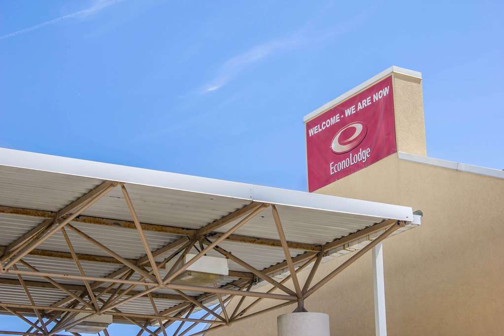 Econo Lodge Meadville PA - photo 4