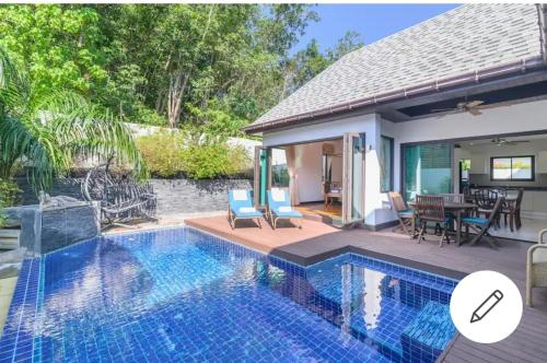Naiharn Beach Villa — 4-Star Luxury Hotel in Phuket, Thailand