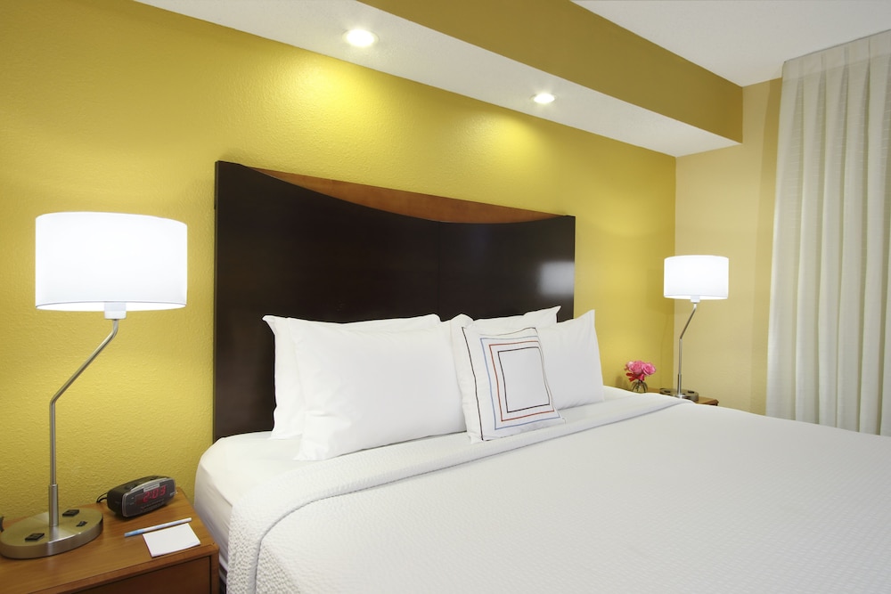 Fairfield Inn & Suites by Marriott Colorado Springs South - photo 4