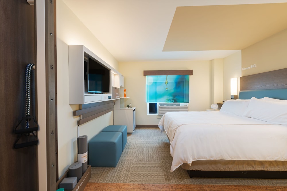 Even Hotel Norwalk By Ihg - photo 12