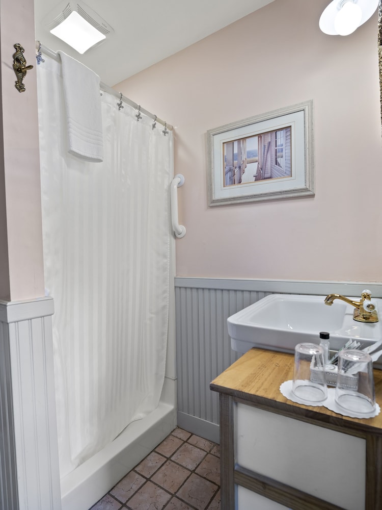Westbrook Inn B&B - photo 47