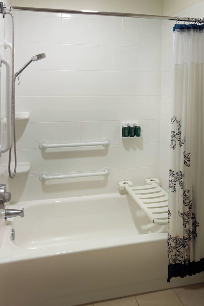 Residence Inn by Marriott Atlanta Airport North Virginia Ave - photo 13