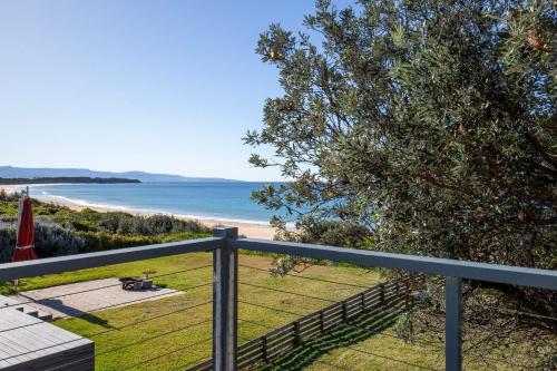 Aqua Beachfront 2 Mins Walk to Beach — Culburra Beach — photo 2