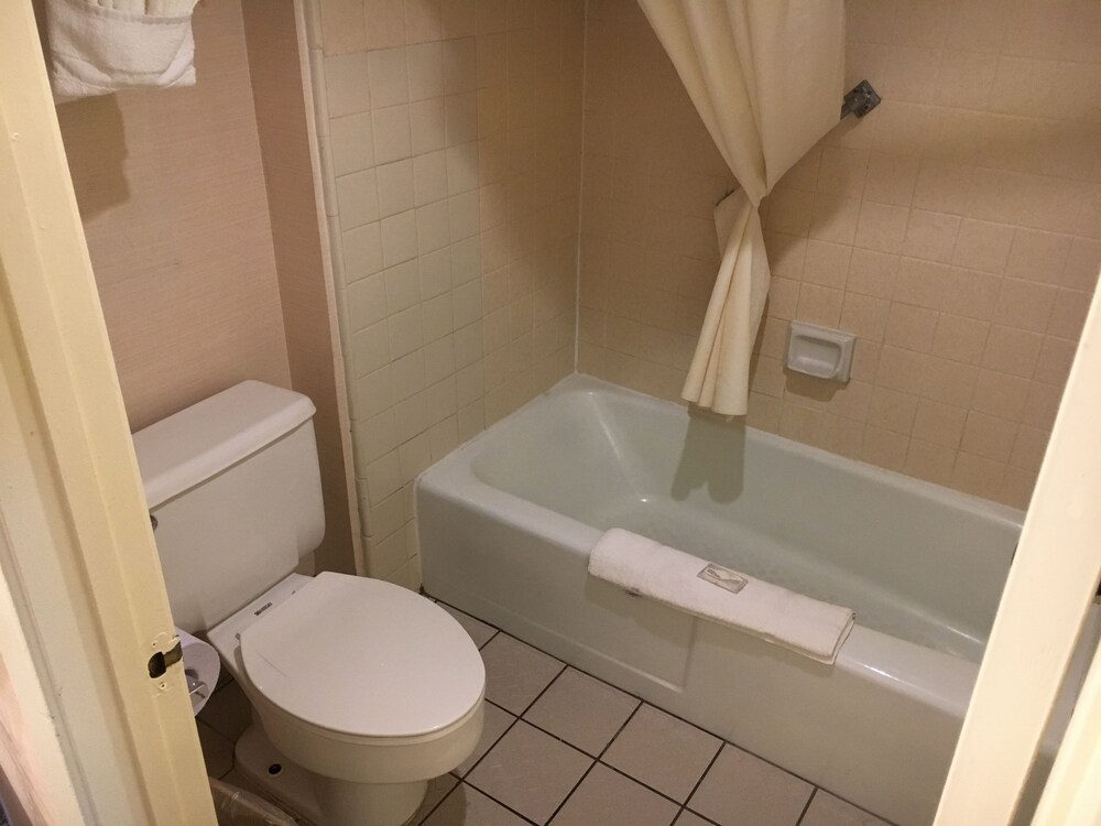 Motel6 Artesia CA - photo 29