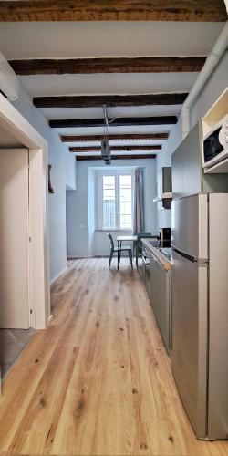 Apartment Salvia — 4-Star Luxury Hotel in Como, Italy