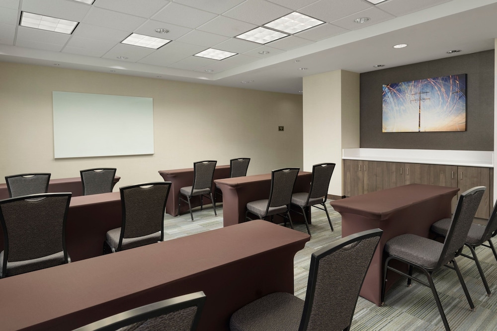 Residence Inn by Marriott Green Bay Downtown - photo 54