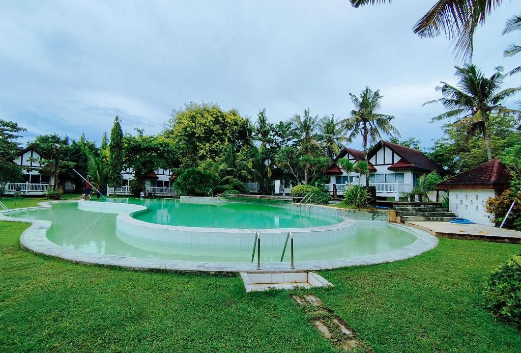 Reddoorz @ Padi Beach Resort Oton Iloilo — hotel in Iloilo