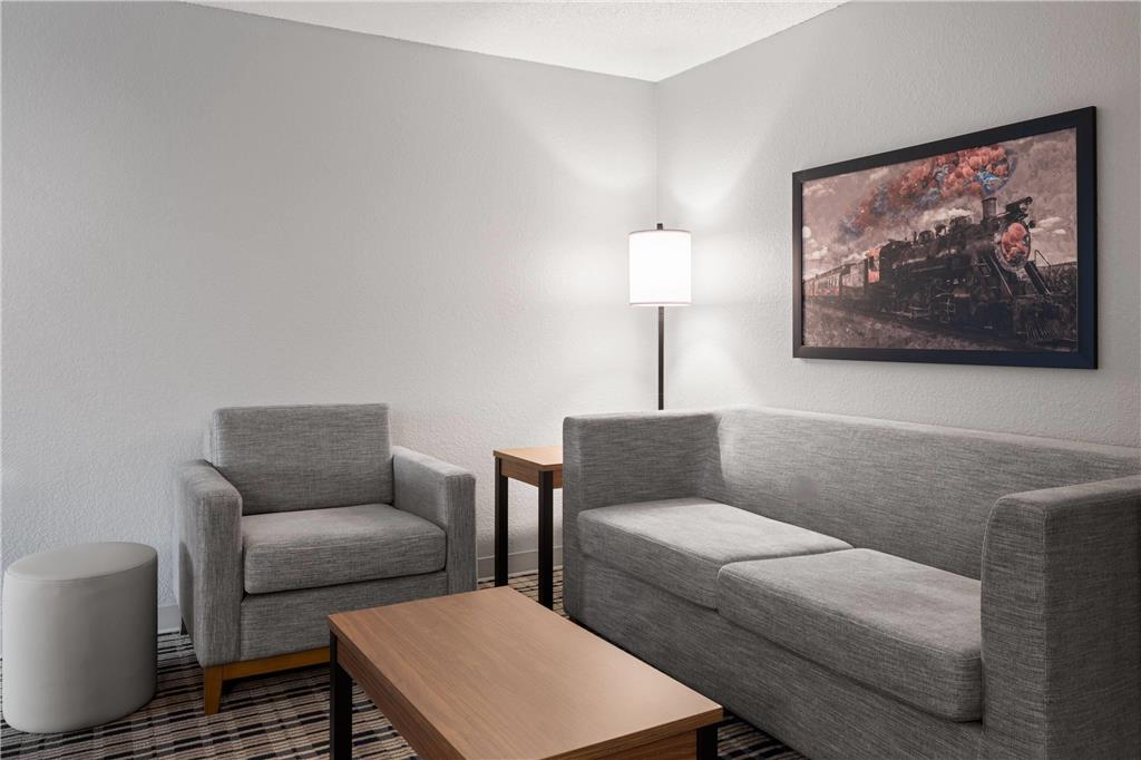 AmericInn by Wyndham Alexandria - photo 36