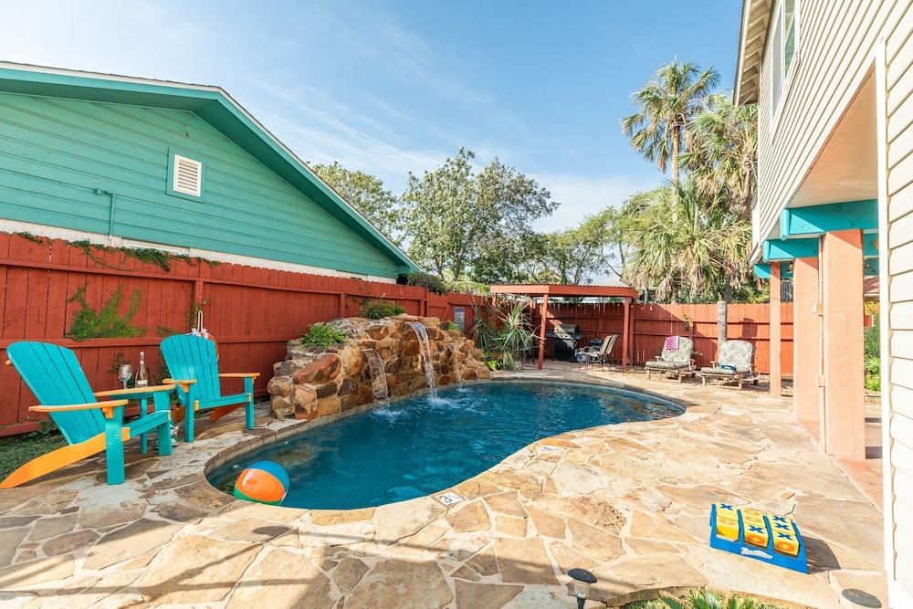 Tortuga Inn - photo 20