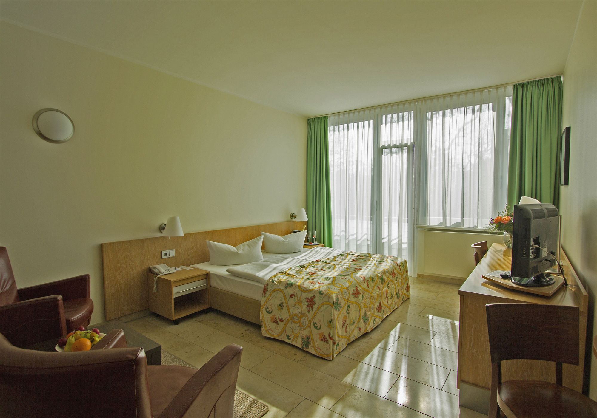 Michels Apart Hotel Berlin — 4-Star Luxury Hotel in Berlin, Germany