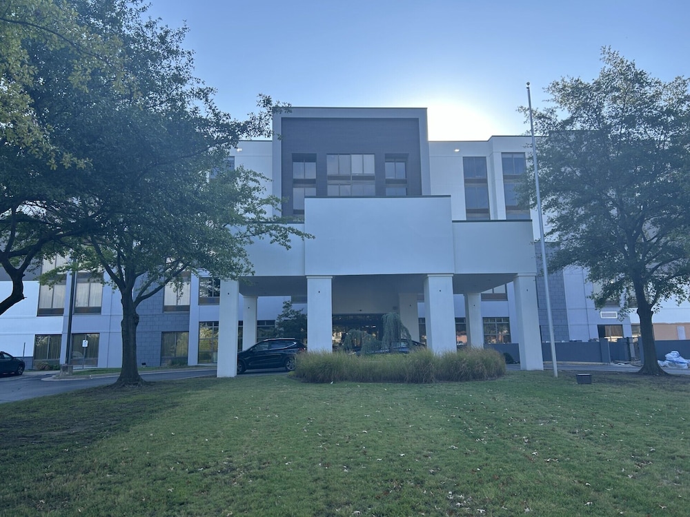 Tulsa South Medical Hotel & Suites - featured photo