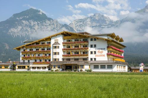 Gasthof Cafe Zillertal — hotel in Strass