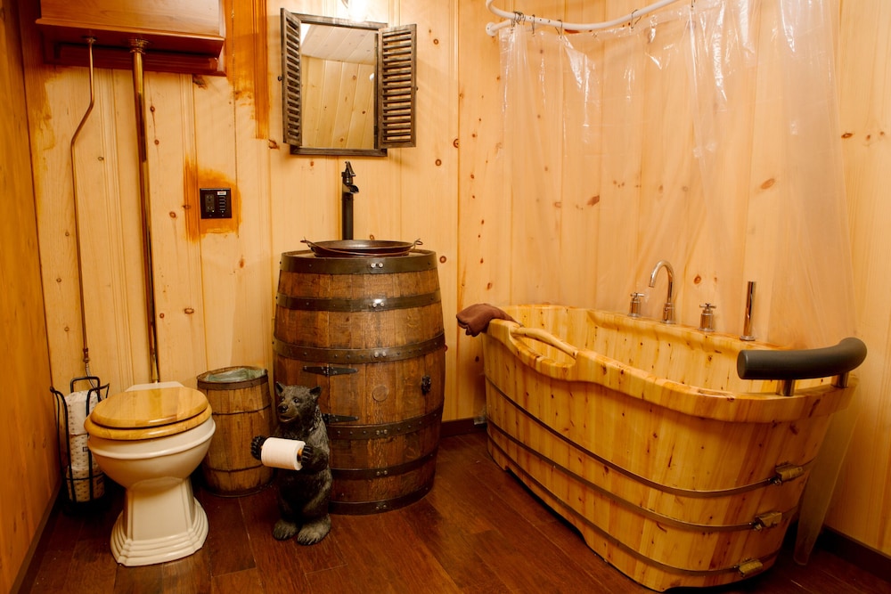 Hicksville Pines Chalets & Motel - photo 56