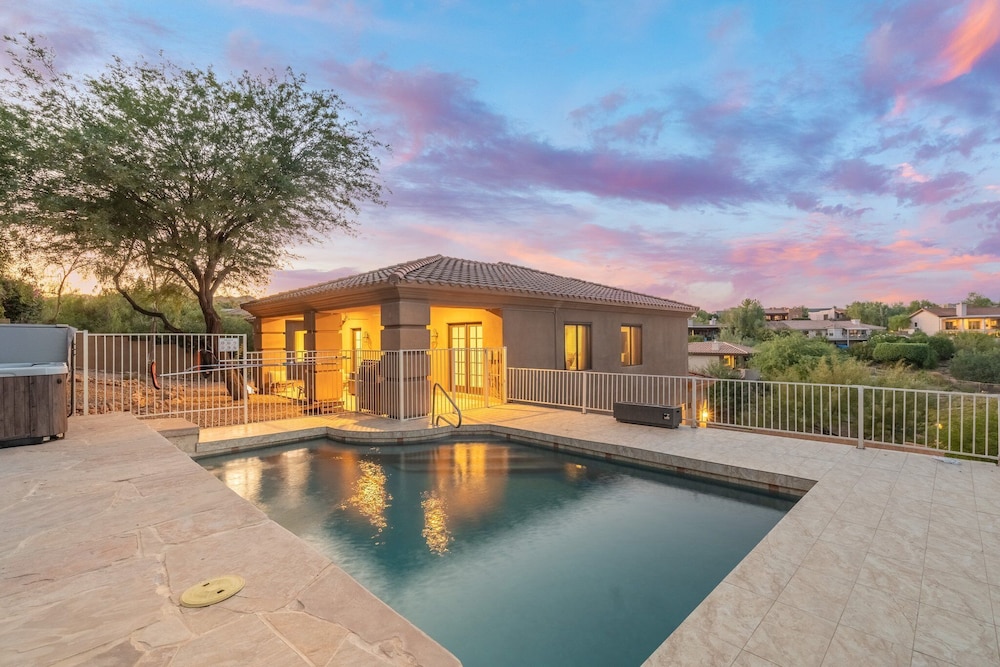 Primrose Palace — Fountain Hills