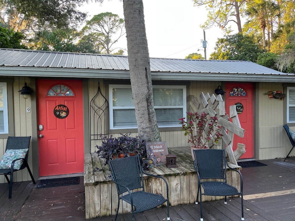 Nature Coast Inn - photo 119