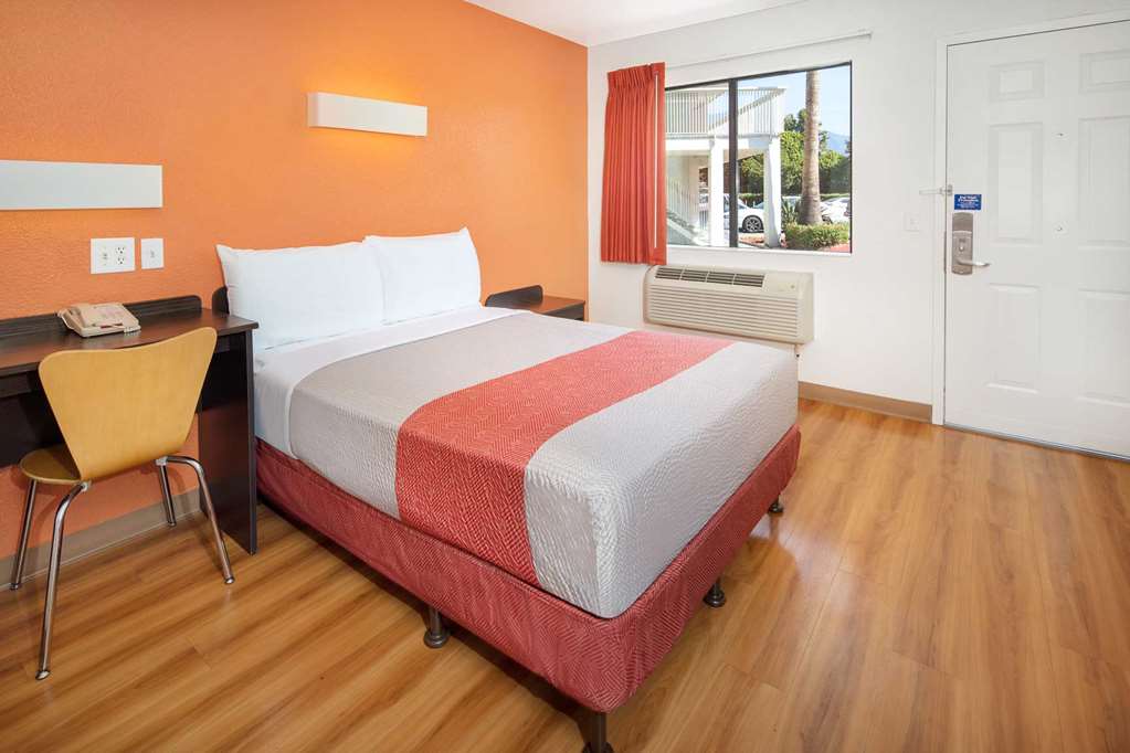 Motel 6 Arcadia CA Los Angeles Pasadena Area - photo 13