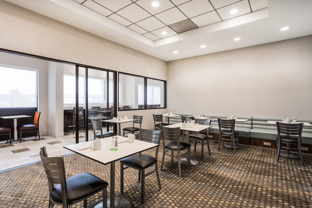 Holiday Inn Timonium Baltimore North by IHG - photo 18