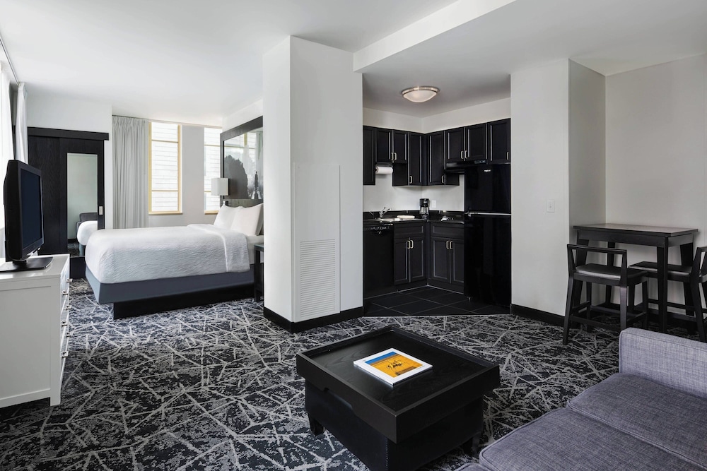 Residence Inn Philadelphia Center City - photo 7
