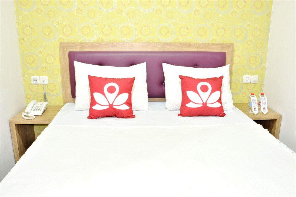 ZEN Rooms Basic Pegangsaan Kelapa Gading - last minute hotel in Jakarta