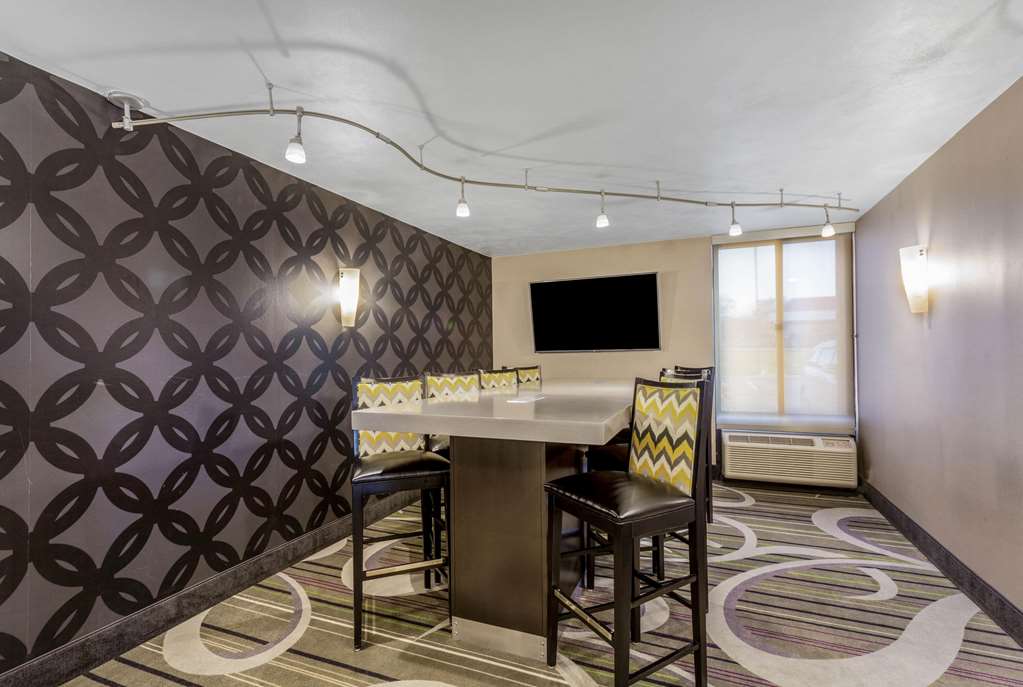 La Quinta Inn by Wyndham Binghamton Johnson City - photo 8