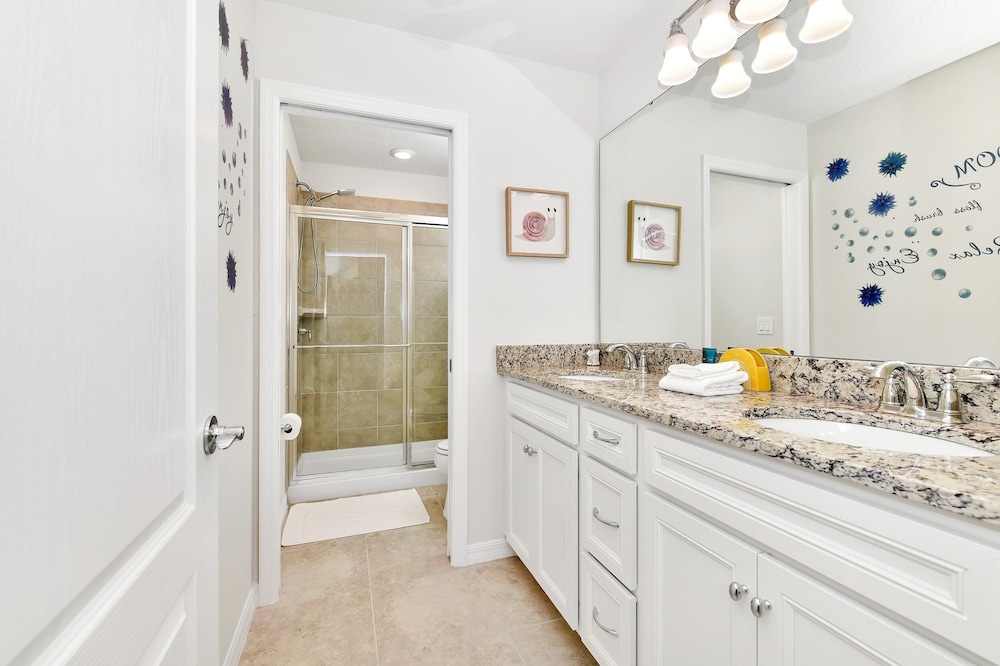 Solterra Resort 7br Lakeview Villa Pool Spa Disney - photo 28