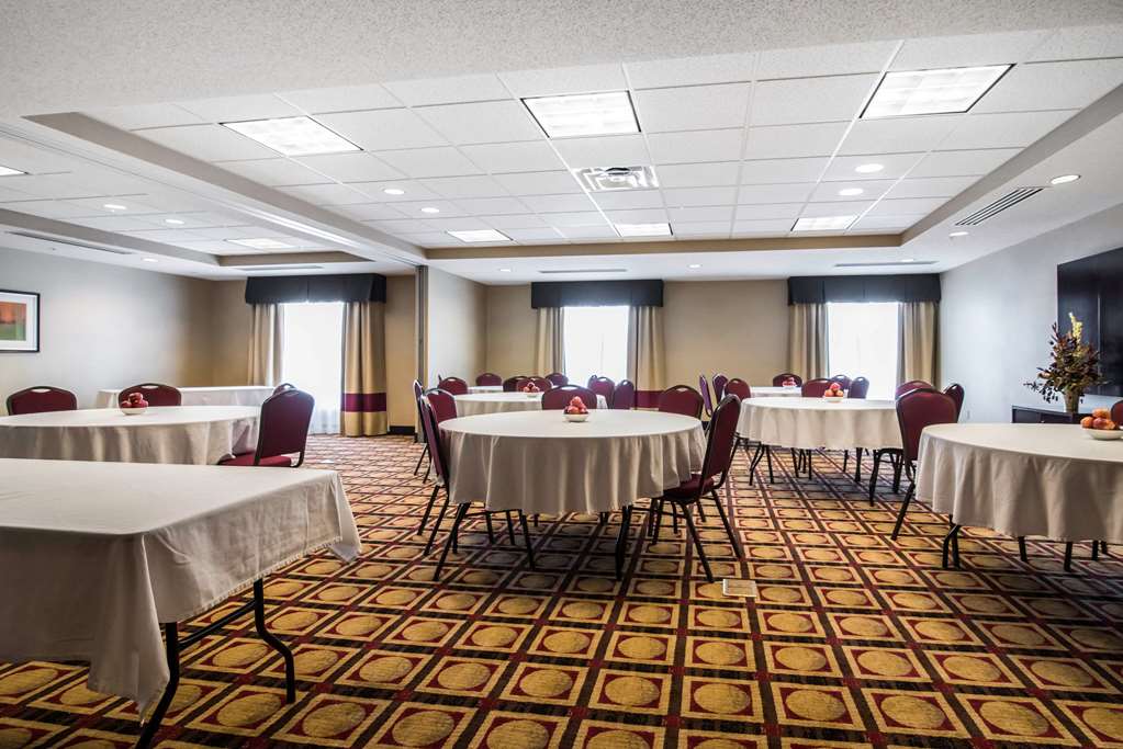 Comfort Inn & Suites Sayre - photo 38