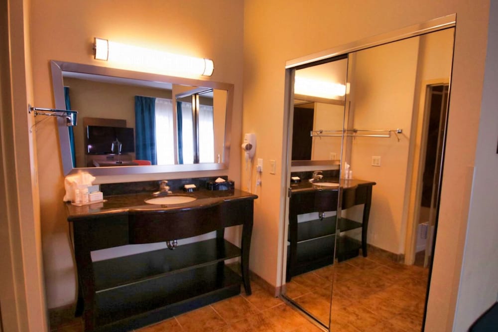 Hampton Inn & Suites Jacksonville Beach Blvd Mayo Clinic - photo 18