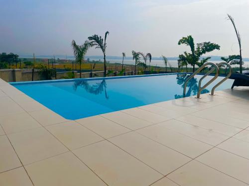 Infinity Pool Villas airport shuttle free private pool — 5-Star Luxury Hotel in Entebbe, Republic of Uganda