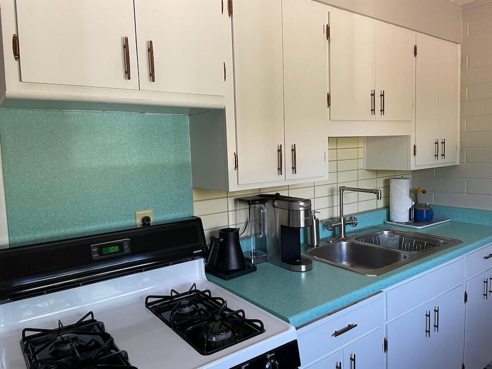 Sedona Uptown Suites - photo 17