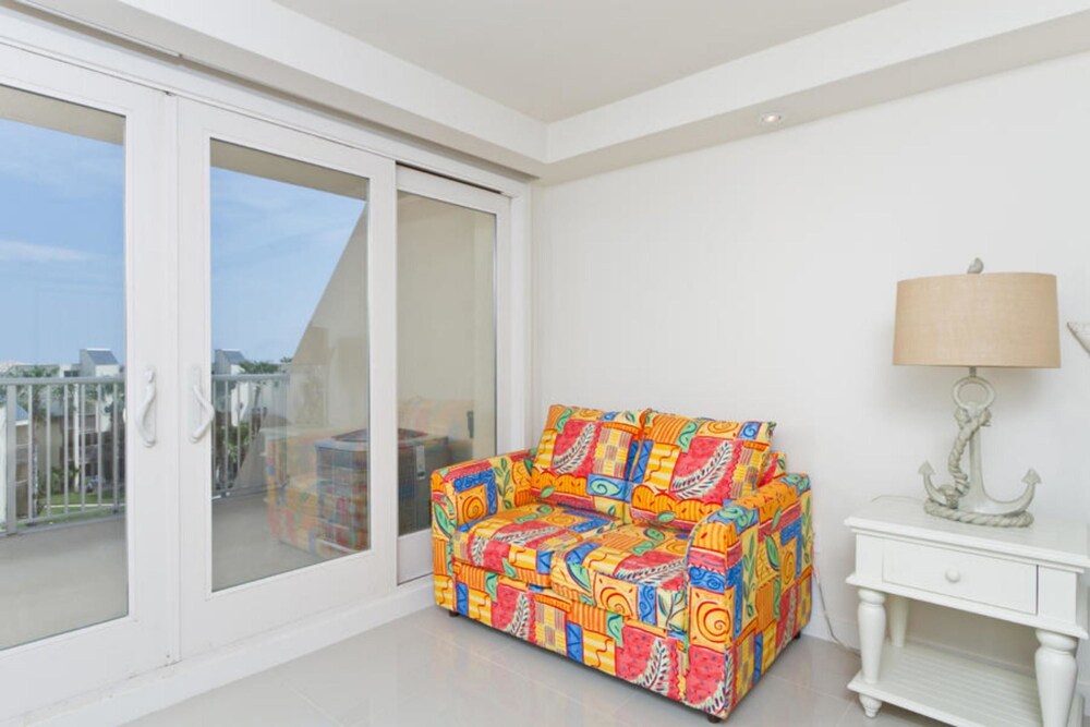 Solare Tower Condominium 405a - photo 10
