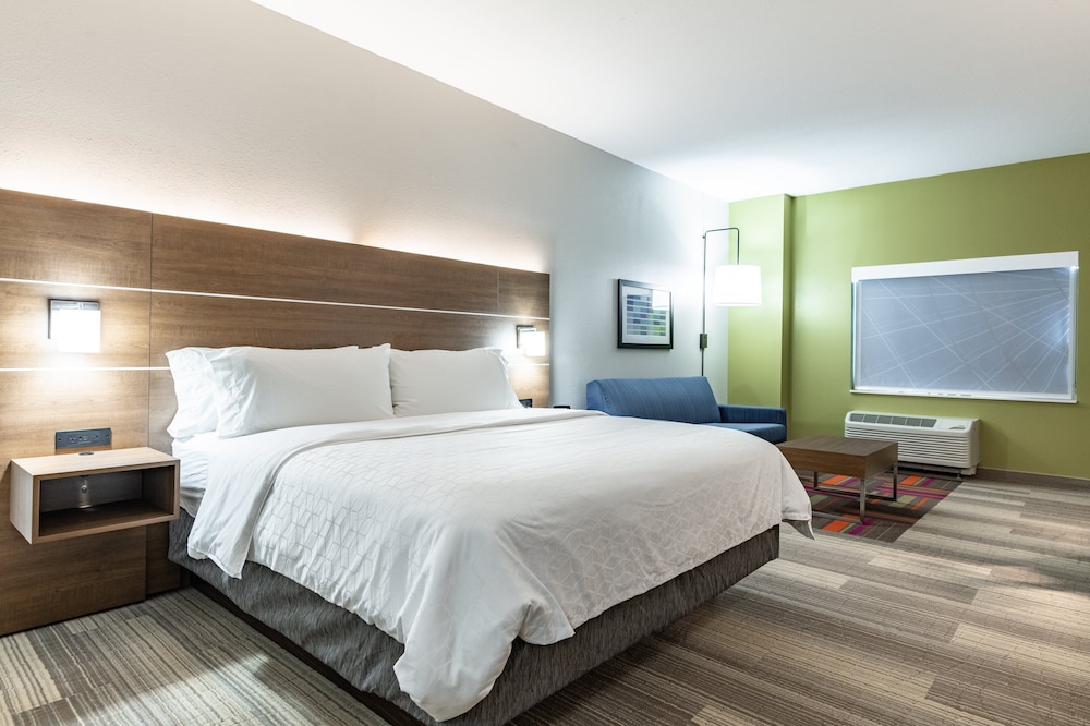 Holiday Inn Express & Suites Moundsville by IHG - photo 19