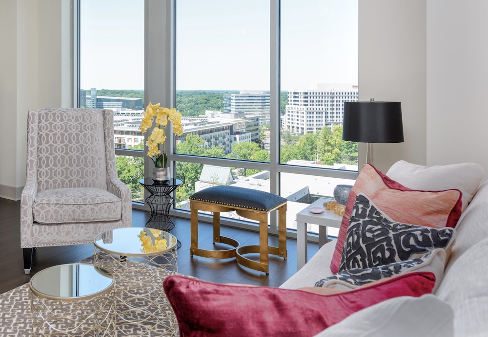 PDC Luxury Apartment Tysons Corner — 4-Star Luxury Hotel in Mclean, United States