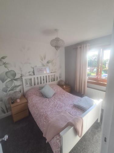 Edinburgh 2 Double rooms available - last minute hotel in Edinburgh