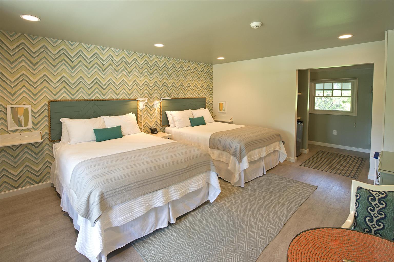The Lodge at the Cove - photo 23