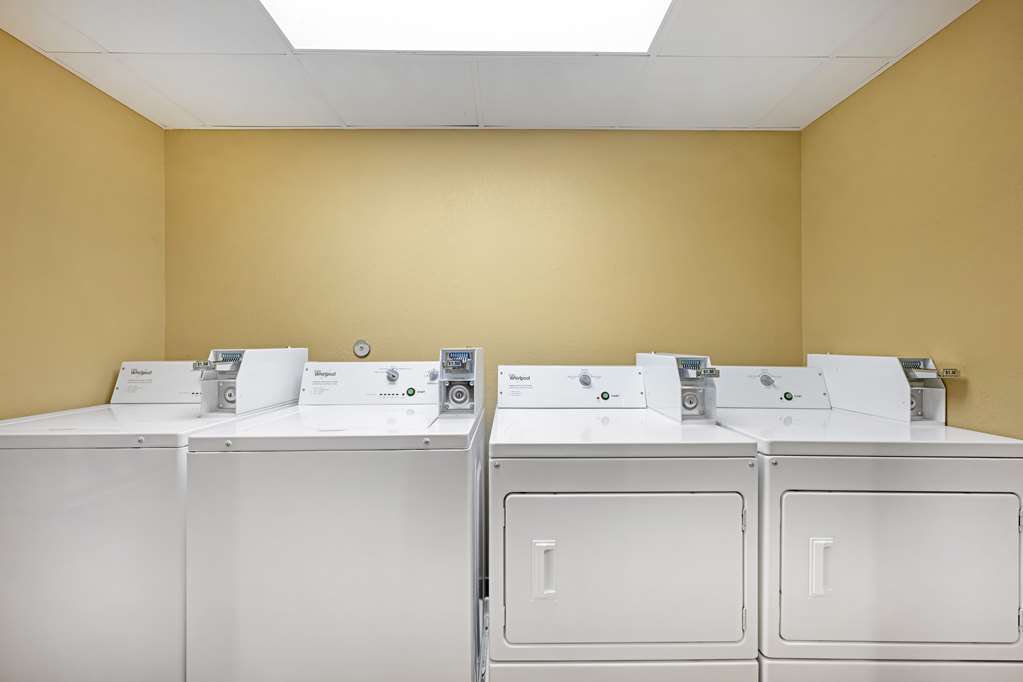 Best Western Plus Mid Nebraska Inn & Suites - photo 10