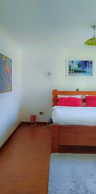 Lux Suites Fahari Palace Apartments