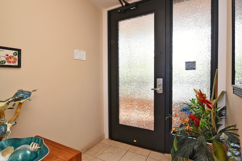 Mahana Resort 305 1 Br Condo — Lahaina