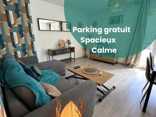 Le Colore Parking Gratuit Confortable in Pau, France