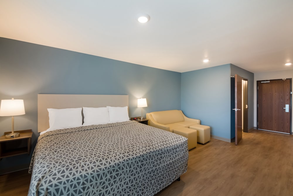 Woodspring Suites Austin Central - photo 7