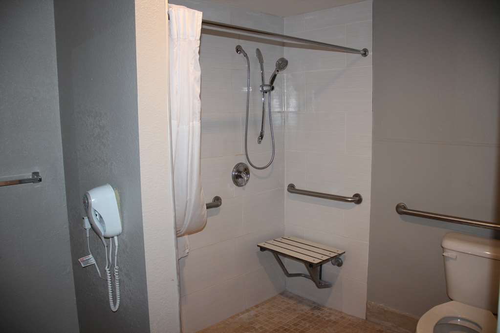 Boca Suites Deerfield Beach SureStay Collection by BW - photo 34