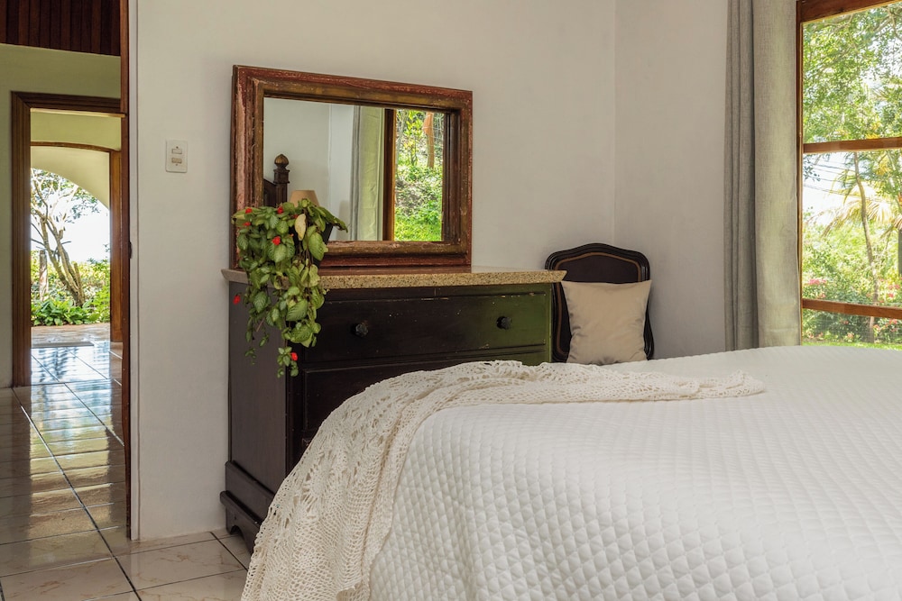 Gateway to Paradise — hotel in Tilaran